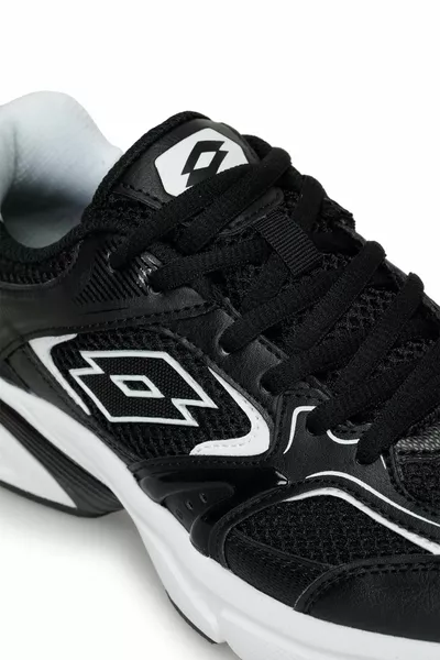 Походная обувь