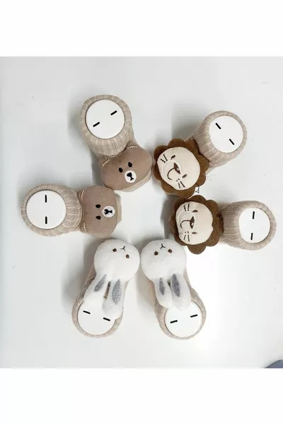 جوارب أطفال بثلاث قطع مع إكسسوارات