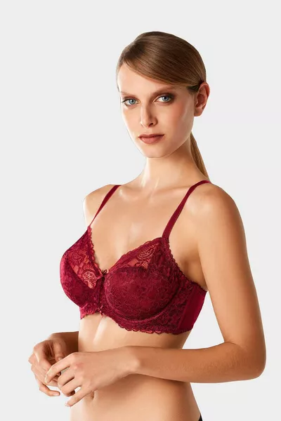 Дамски сутиен Бургунд  с банели, оформящ и минимизиращ