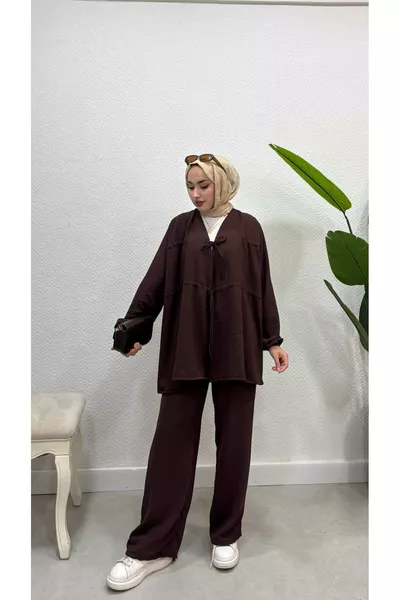 طقم بنطلون تيشيرت محتشم من قطعتين مع رباط هوائي