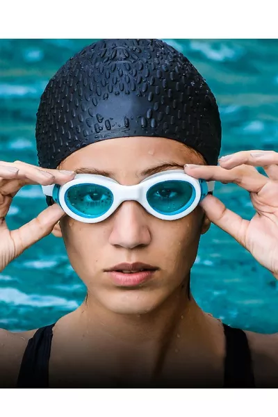 Professional Private Lens Adjustable Fog-Free and Waterproof Swimming Goggles with Case for Pool and Sea