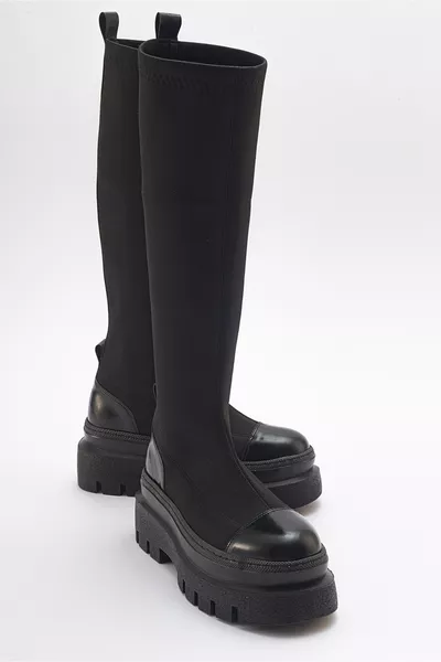 حذاء نسائي CELINE أسود من سكوبا بساق سميكة