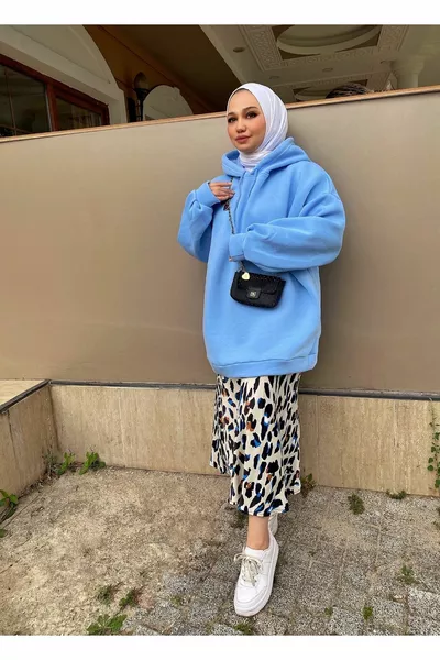 Sweat-shirt femme Extra Oversize Basic en coton bouclé trois fils bleu bébé 