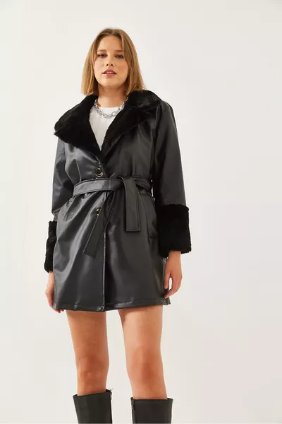 معطف جلد قصير نسائي مبطن بالفرو  