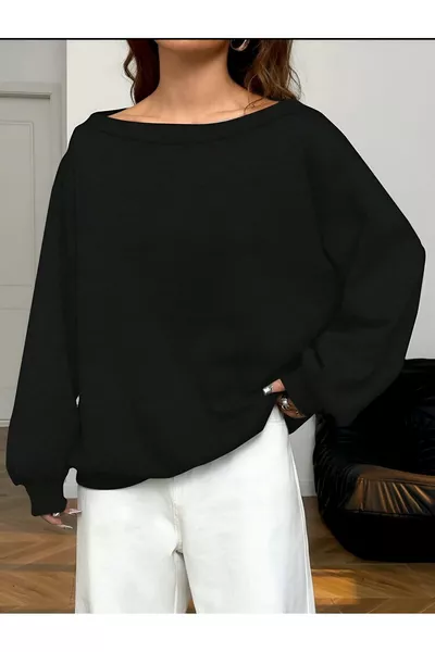 سويت شيرت نسائي أسود واسع بياقة غير متماثلة