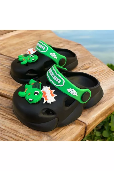 شبشب وصندل كروس للأطفال الذكور. شبشب يومي للأطفال الذكور للحديقة والشاطئ والمسبح.