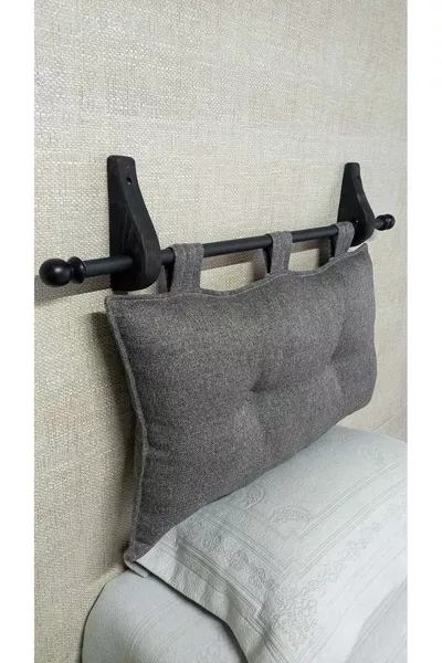 Bettgestell mit Kopfteil