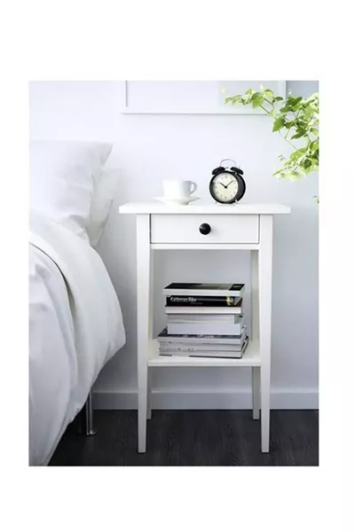 Нощно шкафче Hemnes бяло