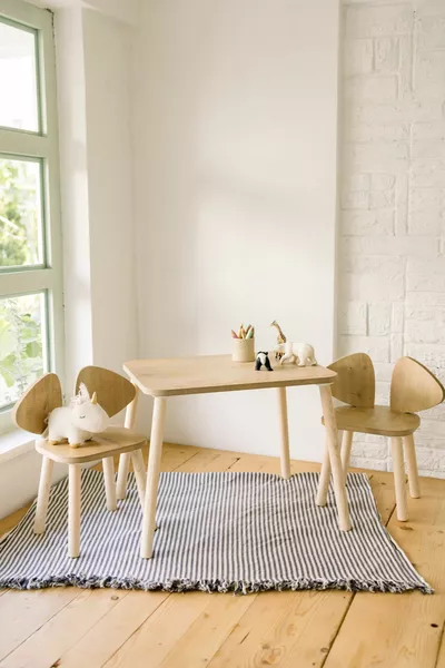 Tavolo per bambini Montessori marrone e 2 sedie