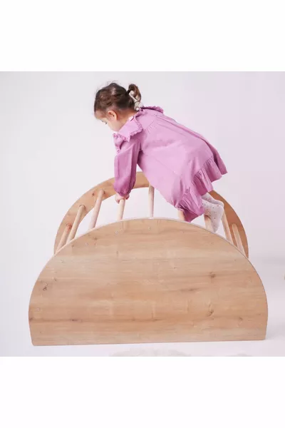 طاولة أنشطة وألعاب مونتيسوري بحلقة بيلكر