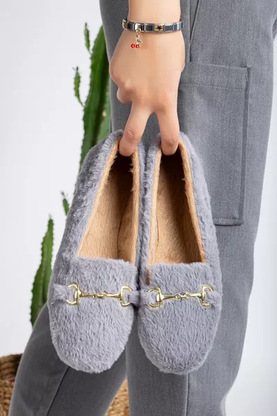 شبشب نسائي منزلي ناعم من المخمل بدون صوت بنعل خفيف