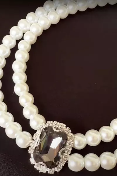 Schwarze Kristallspitze Perlen-Choker-Halskette