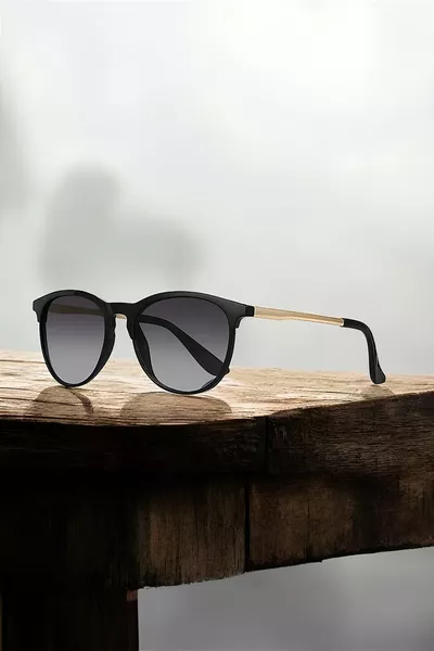 نظارة شمسية سوداء unisex بإطار معدني كامل وعظم أنفي دائري