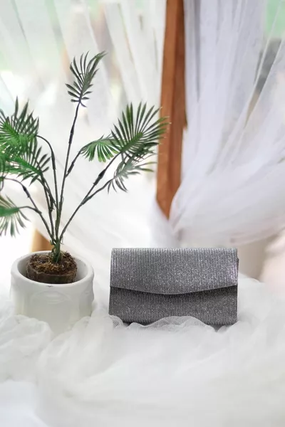 Damen Glitzer Platin Mini Box Schultertasche