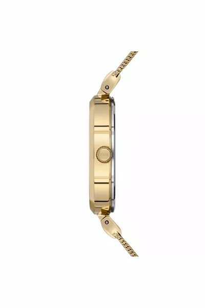 ساعة  ذهبية للسيدات