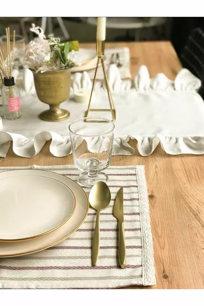 % Cotton Raw Linen Ruffled Vintage Runner  cm