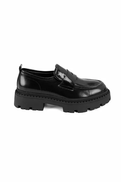 Nayeli Black Leather Loafer