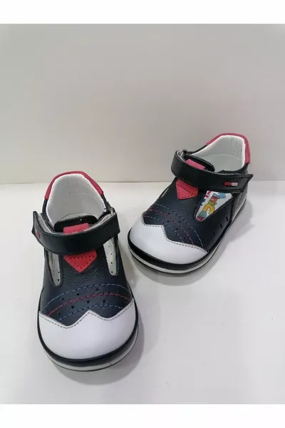 ORTHOPÄDISCHE UNTERSTÜTZUNG AUS ECHTEM LEDER SCHUHE FÜR DEN ERSTEN SCHRITT