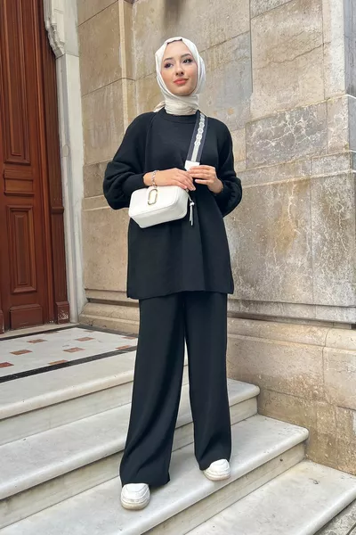 Комплект трикотажа с рукавами баллонами черный