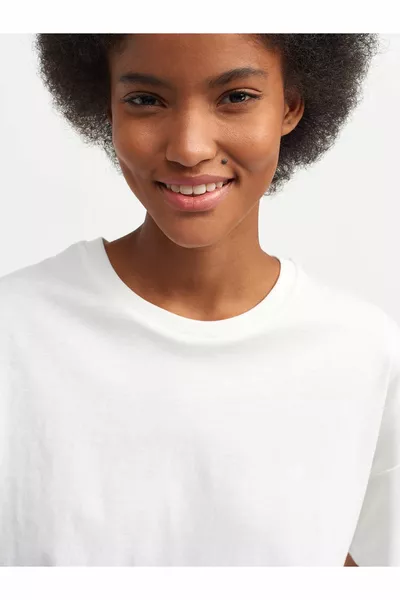  Crew Neck Basic T-shirt-ecru