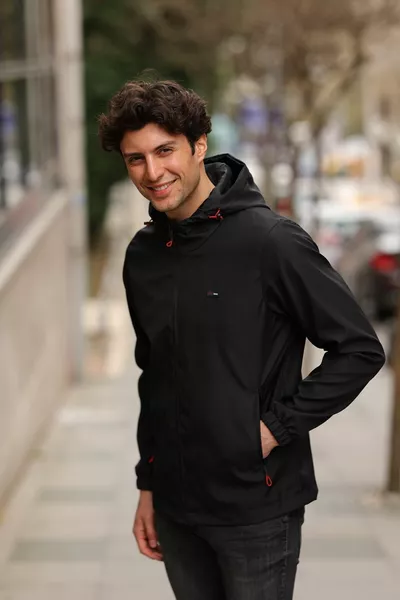 Herren Schwarz gefütterter wasserdichter Sportregenmantel mit Kapuzentasche