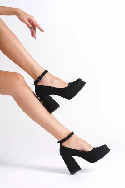 Talons compensés femme en daim noir 