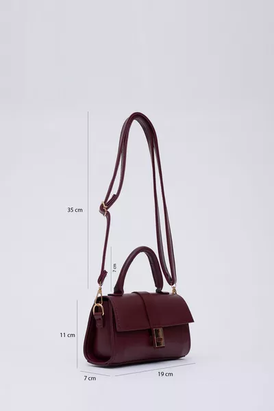 Бордовый  Застежка на кнопке из искусственной кожи Регулируемый ремешок Женская сумка для рук, рук и плеч Д: Ш: Ш:7 см