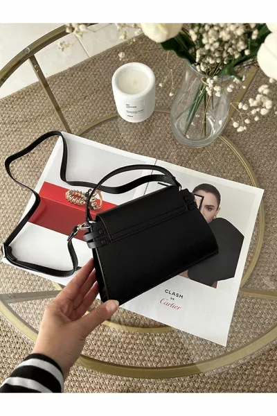 حقيبة كروس صغيرة نسائية سوداء