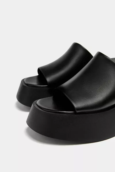 Туфли на каблуке на платформе