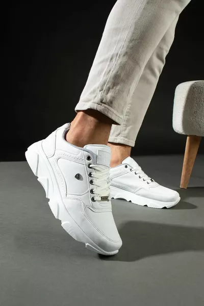  Бял цвят Бяла подметка без връзки Ежедневни мъжки маратонки