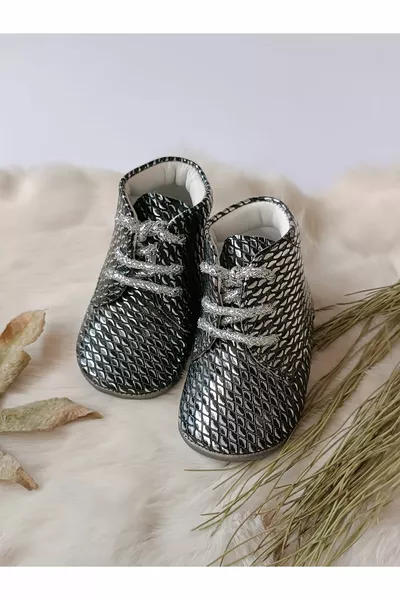 أسود مطبوع جلد طبيعي جوارب الطفل