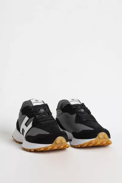  -m Meri Men's Sneakers