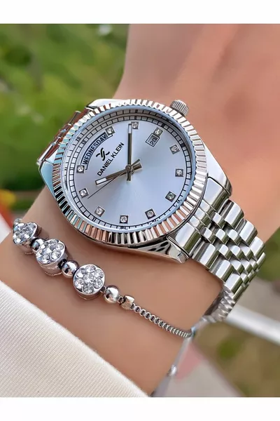 Couleur argentée étanche 2 ans garantie Montre-bracelet femme