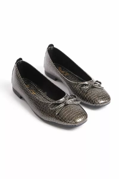 Dianora Damen Casual Ballerinas Ballerinas mit runder Zehenpartie Platinfarbene Ballerinas aus Krokodilleder