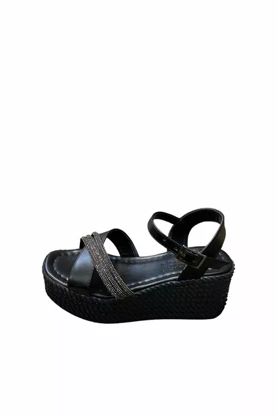 Scarpe estive da donna con suola spessa in pietra