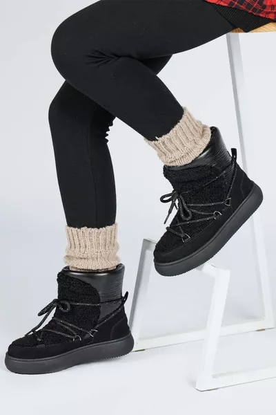  Suya Dayanıklı Kaydırmaz Taban Siyah Kız Çocuk Kar Botu