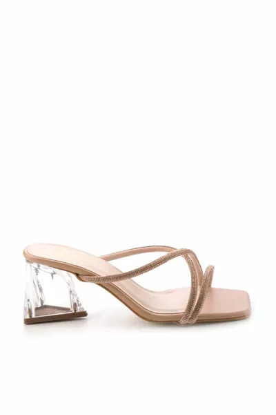 Naakte pantoffels voor dames 