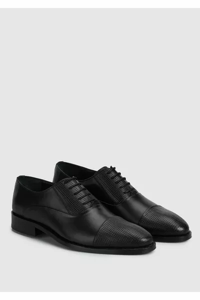 Chaussures Homme en cuir noir