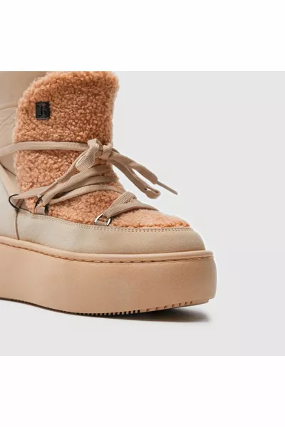 أحذية الثلج النسائية زيما []