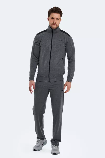 زي رياضي رجالي أونتراسايت من OKRAN