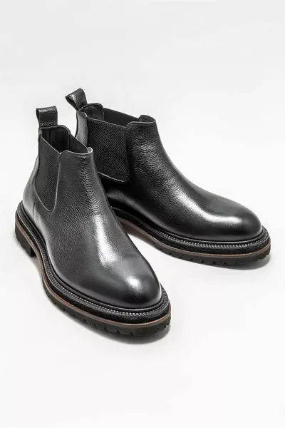 أحذية كلاسيكية رجالية من الجلد الأسود