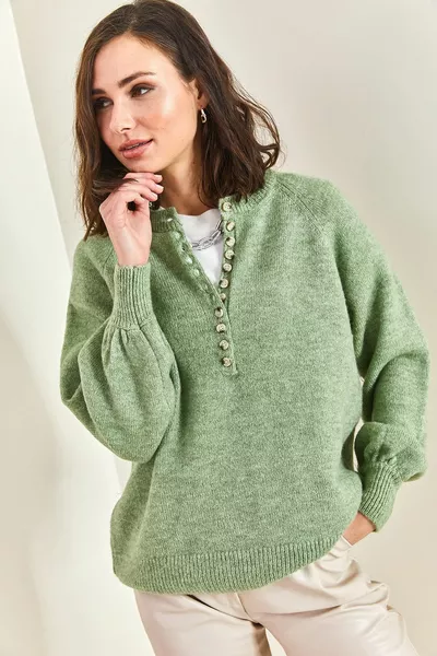 Encolure femme Boutonnière Col roulé Pull en tricot