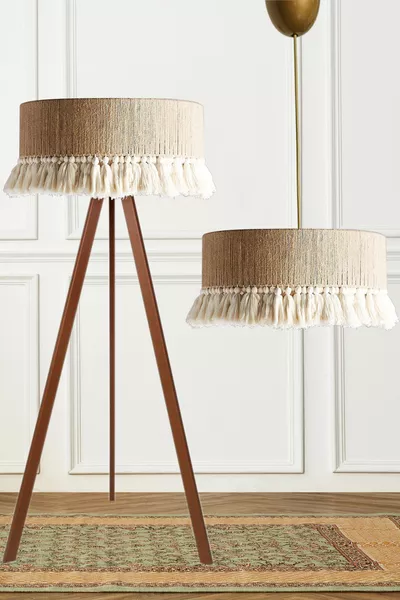 Комплект от 2 части с лампа и торбеста лампа с ресни от юта