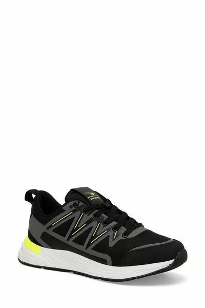 CORBIN 4FX حذاء الجري للرجال باللون الأسود