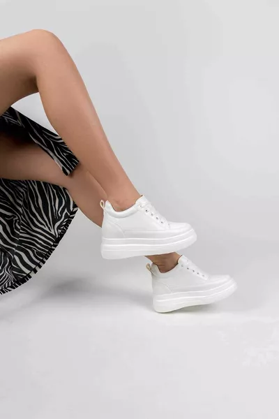 أحذية رياضية كاجوال نسائية B