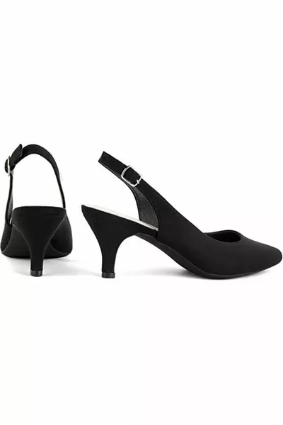 Женские замшевые туфли на каблуке