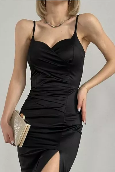 انشقاق الصدر وشق تصميم مفصل الساتان النسيج ماكسي اللباس 