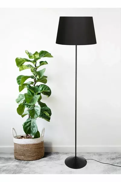 Metal Classic Single-Leg Floor Lamp Black 