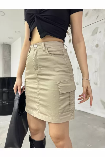 Beige cargo-zakrok met hoge taille