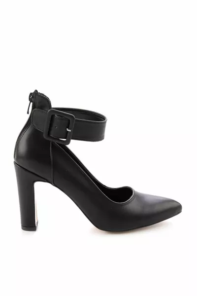Schwarze klassische Damen-Heels 